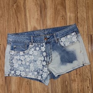 American Eagle size 12 shorts! Super cute lace detail and acid wash!